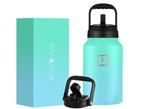 زجاجة ماء رياضية من IRON ° FLASK - 128 أونصة / جالون واحد ، غطاءان ، مصاصة وصنبور ، مانع للتسرب ، فولاذ مقاوم للصدأ معزول بالتفريغ ، حار بارد ، مزدوج الجدران ، كوب حراري بسيط ، إبريق معدني للمقصف
